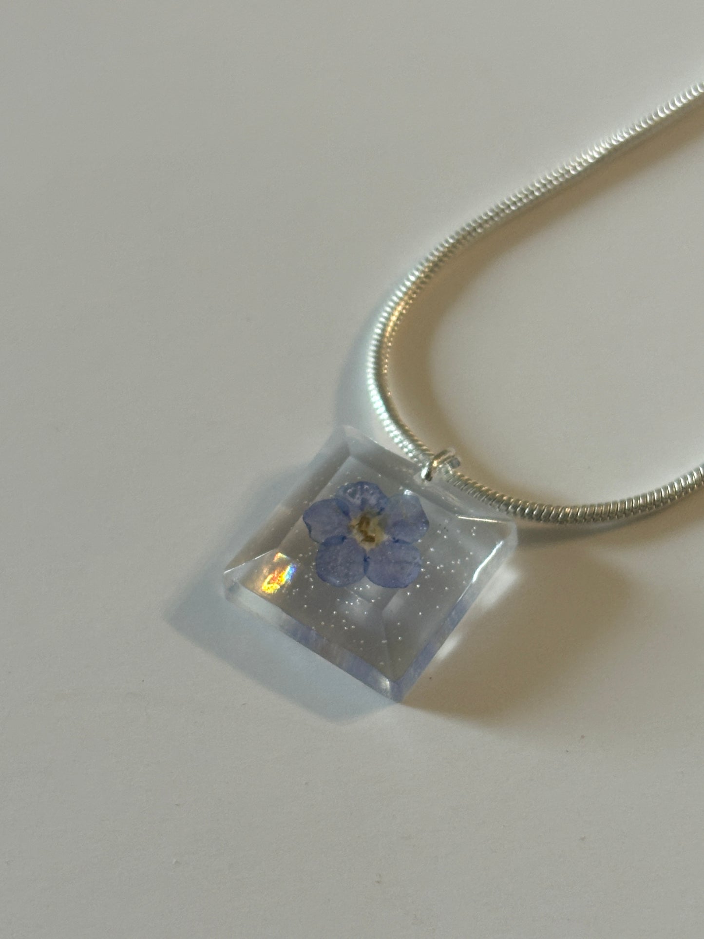 Collar cuadrado flor III
