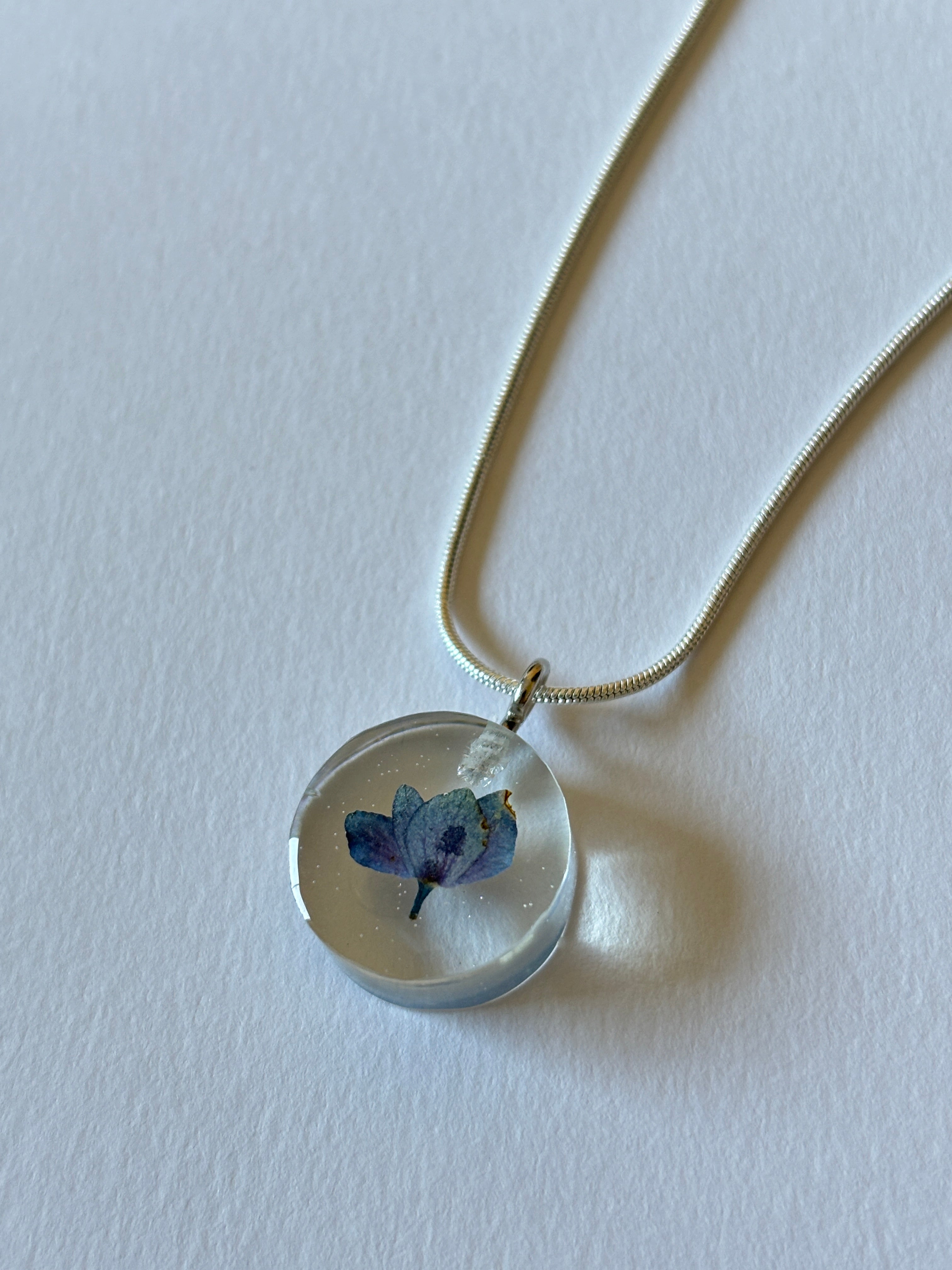Collar redondo II flor
